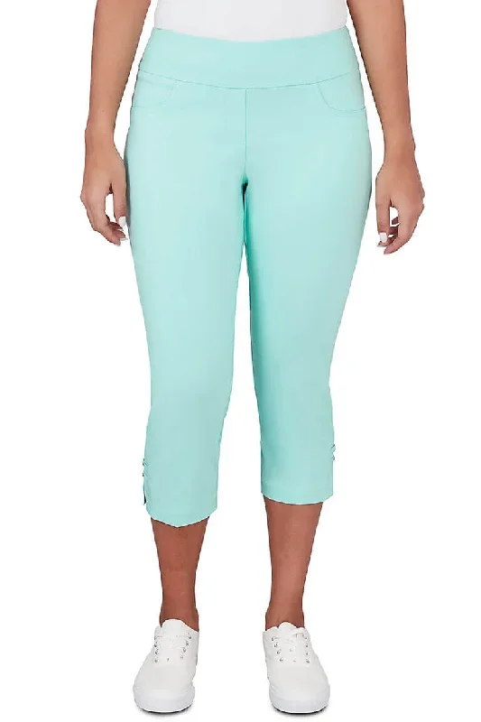 Petite Sol Mates Pull-On Capri Pant