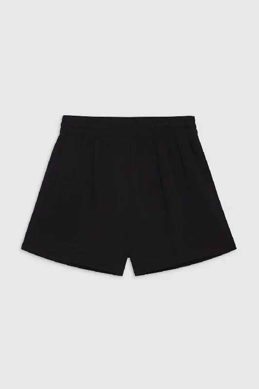 kam-short-black