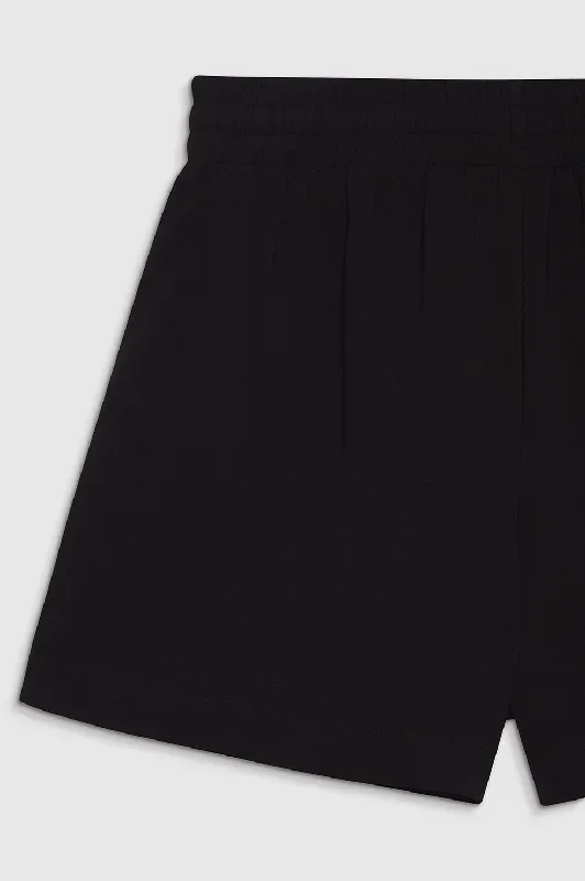 kam-short-black