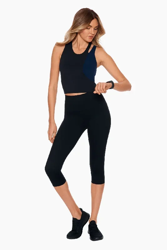 High-Rise Capri Legging