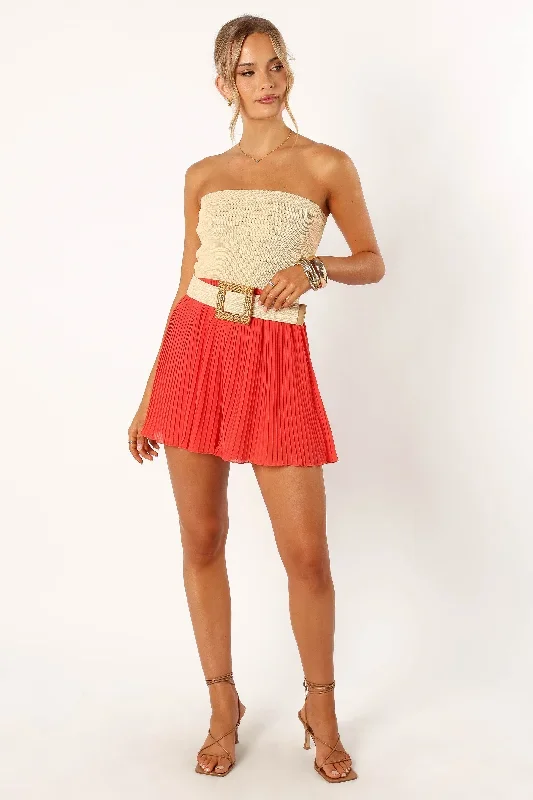 nancy-plisse-shorts-coral-red