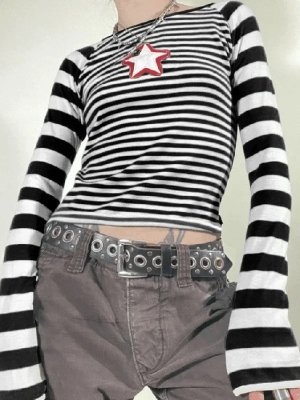 star-embroidery-striped-long-sleeve-crop-top