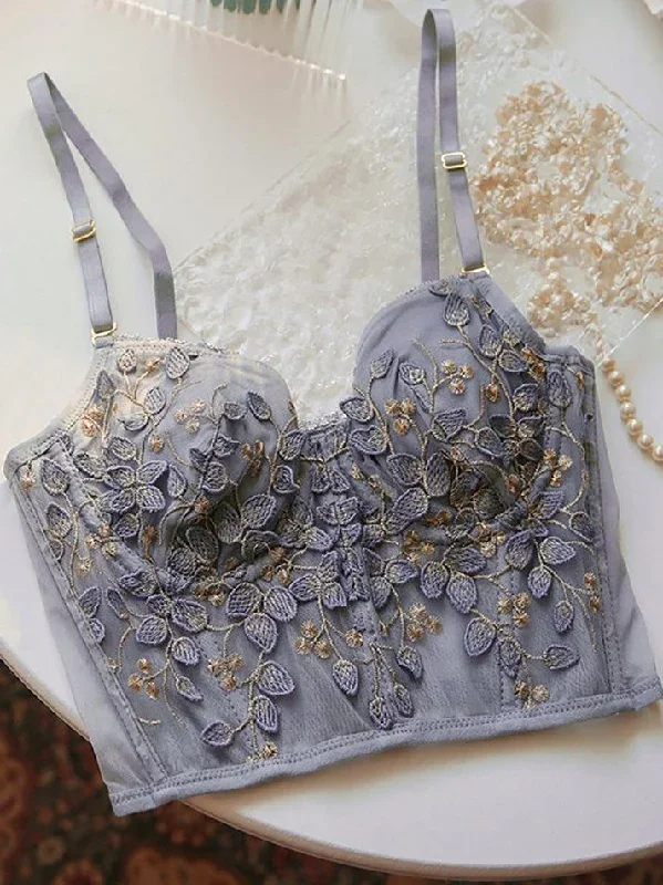 vintage-lace-embroidery-bustier