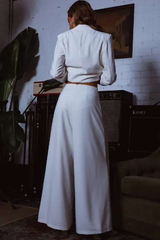 vous-etes-belle-pleated-waist-pants-white